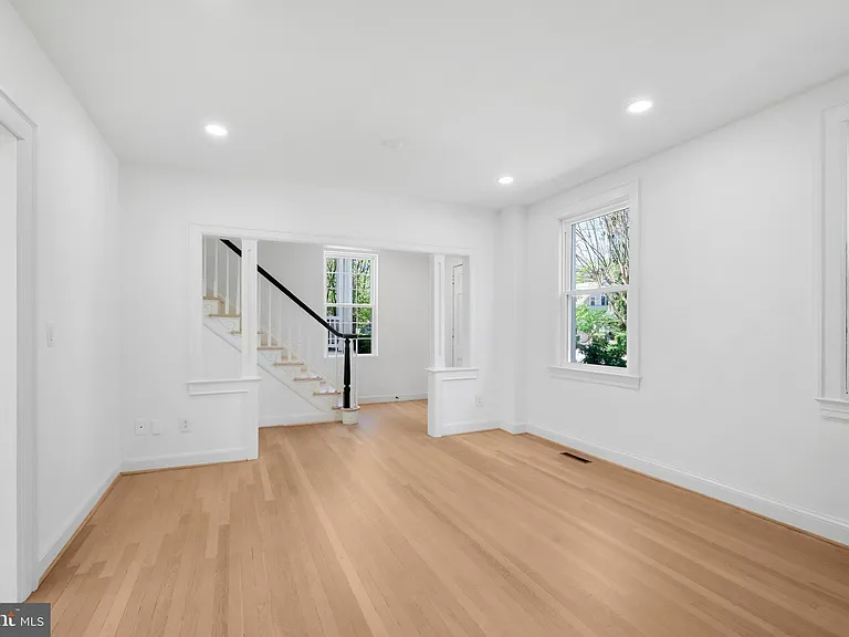 4400 Ridge St — Photo 12