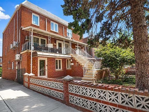 3rd image of 2048 E 54th St