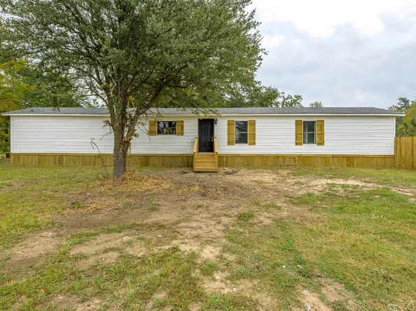 799 Silver Spur Ln, Grand Cane, LA 71032