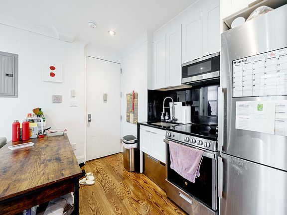 3rd image of 356 E 13th St APT 9