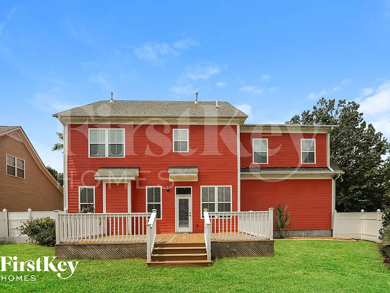 228 Silverwood Ln — Photo 14