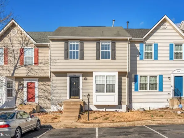 908 Kings Crest Dr, Stafford, VA 22554