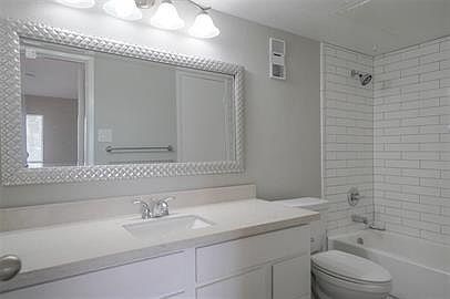 1st image of 3900 Woodchase Dr #12