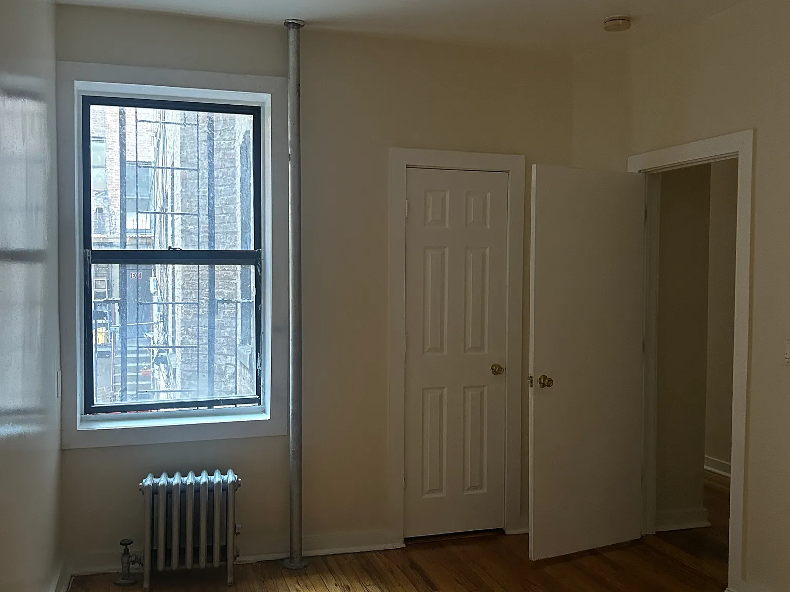 1 bed, $1,800 — Photo 3