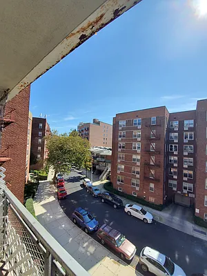 Rented by NYC Realty Brokers LLC | media 20