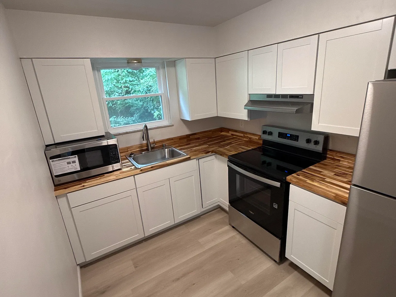 1 bed, 750 sqft, $895 — Photo 3