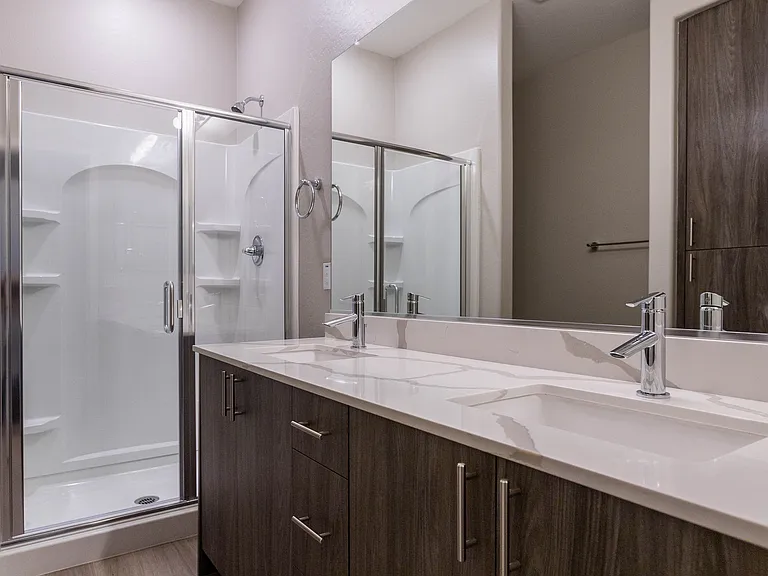2335 E Utopia Rd #4 — Photo 8