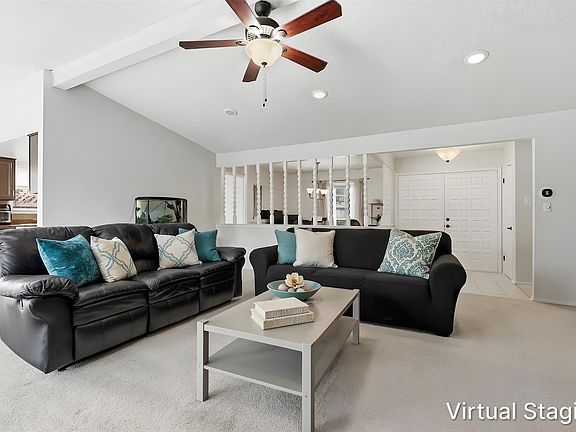 3rd image of 2601 Raintree Dr