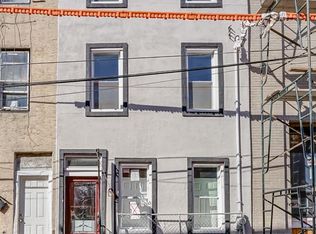 1714 Waterloo St, Philadelphia, PA 19122