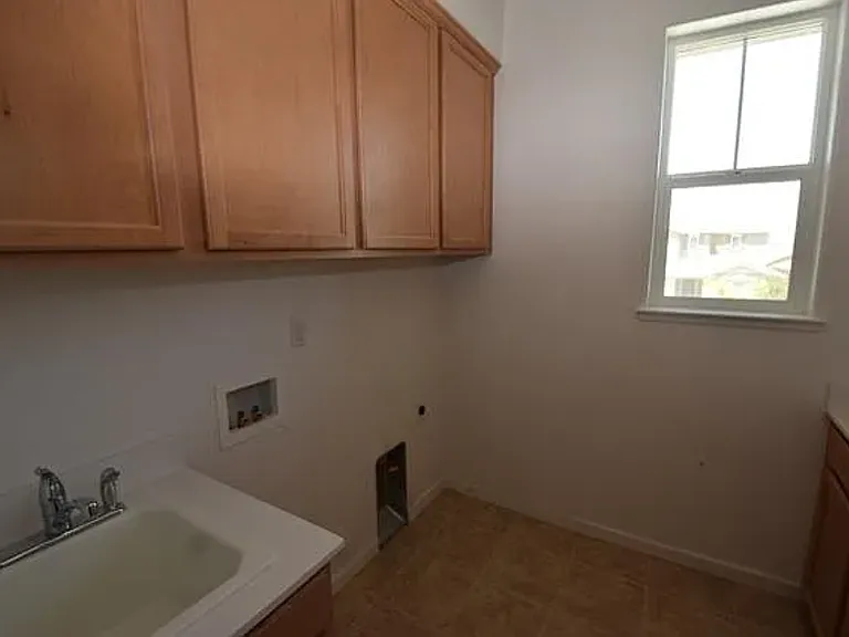 3706 Mirtoon Sea Ave — Photo 15