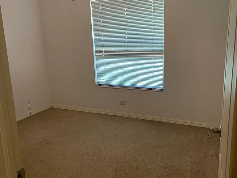 9051 Iron Oak Ave — Photo 16