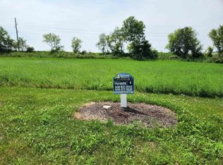 816 Valley Rd #4, Dane, WI 53529