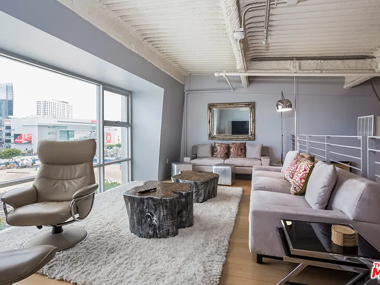 1130 S Flower St #416 — Photo 8