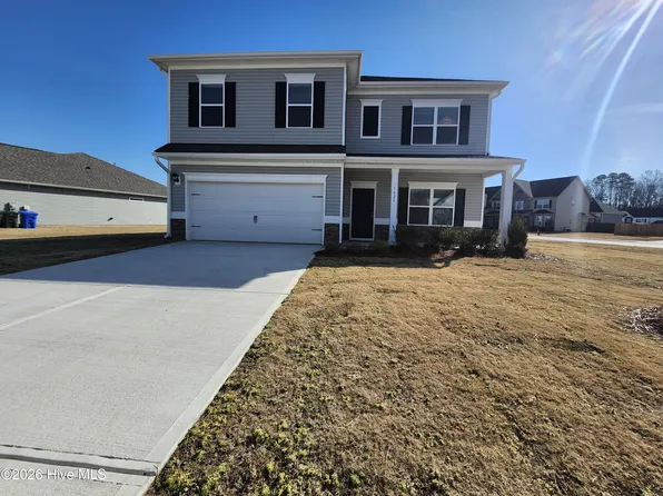 1629 Elk Run Drive, Fayetteville, NC 28312
