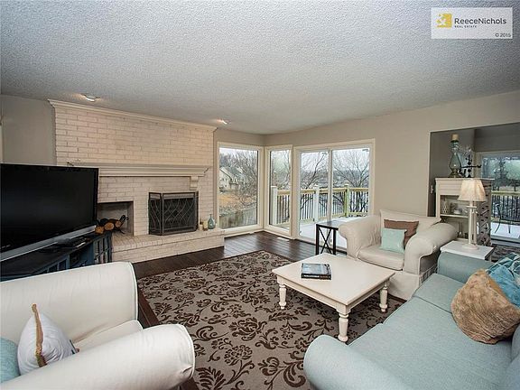 5th image of 3703 NW Lake Dr