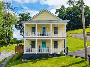 120 Gay St, Staunton, VA 24401