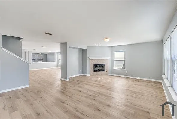 1600 Lionheart Dr — Photo 8