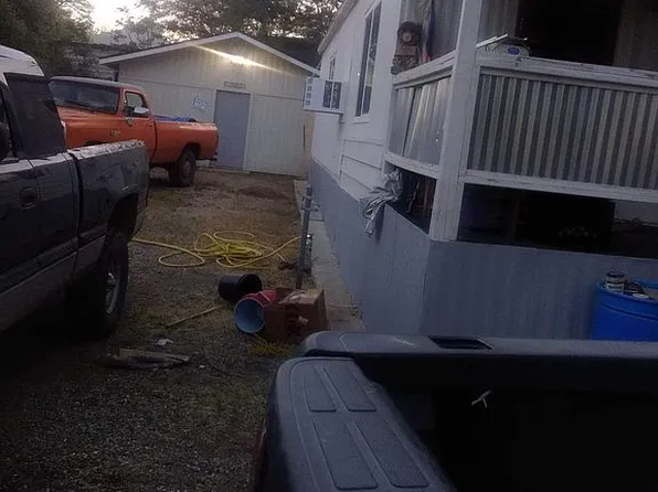 133 Pinewood Dr, Wofford Heights, CA 93285