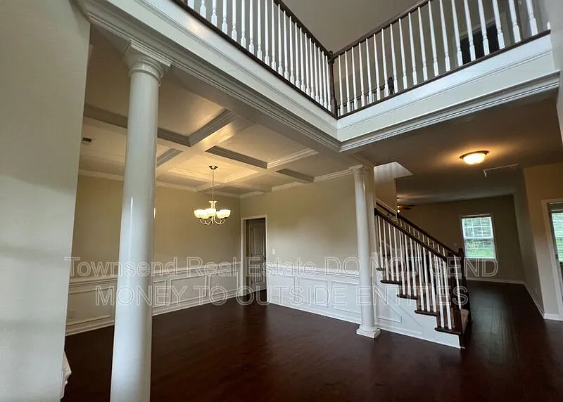4 bed, 3.0 bath, 3234 sqft, $2,645 — Photo 4