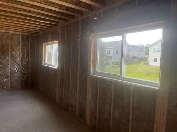 509 Ford Drive, Barneveld, WI 53507