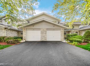 678 N Tamarac Blvd, Addison, IL 60101