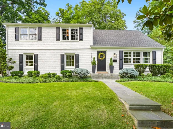 12305 Captain Smith Ct, Potomac, MD 20854