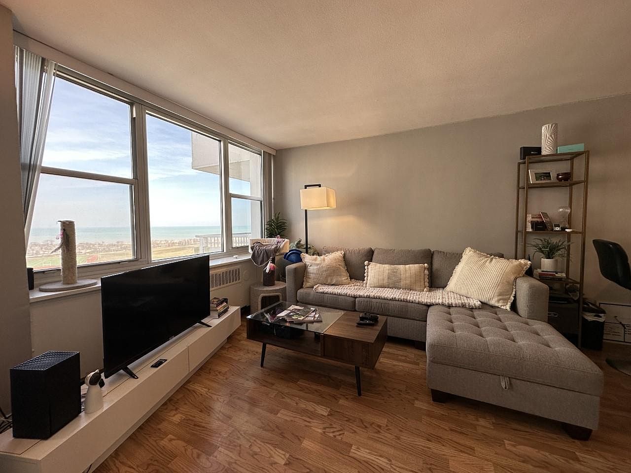 4250 N Marine Dr 21033, Chicago, IL 60613 Zillow