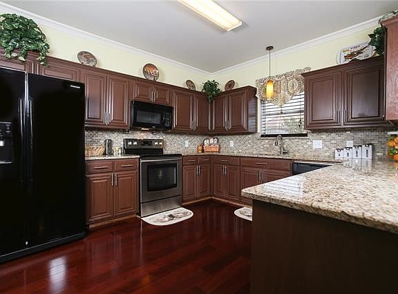 Upgraded Kitchen