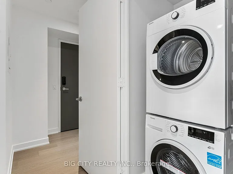 448 Burnhamthorpe Rd W #4501 — Photo 3