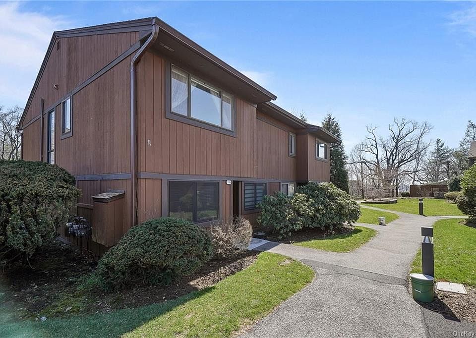 1st image of 339 Martling Ave