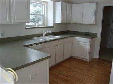 3rd image of 42334 Bayberry Dr
