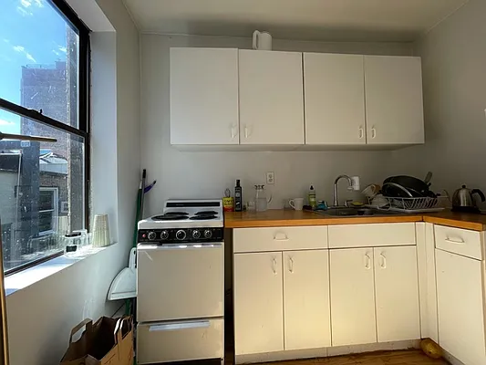 Rented by Oxford Property Group | media 11