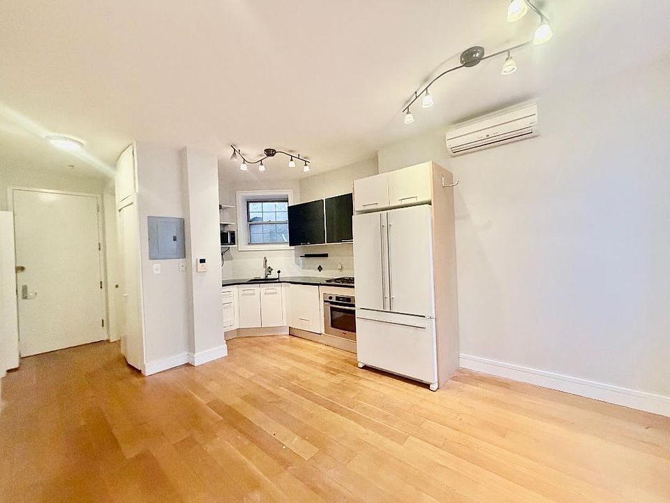 1st image of 138 Edgecombe Ave #5BB