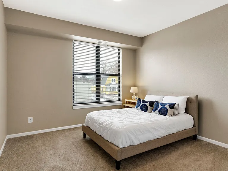 West River Commons — Photo 12