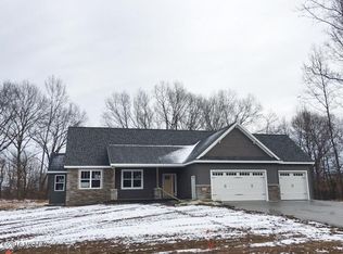 43225 Rowlings St, Mattawan, MI 49071