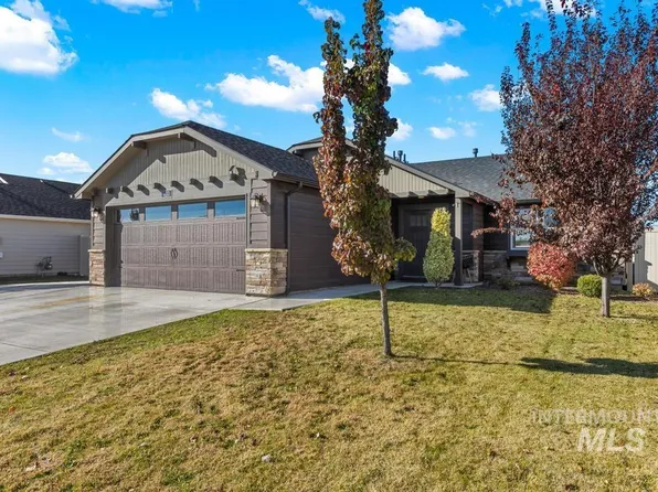 633 S Lancaster Dr, Nampa, ID 83686