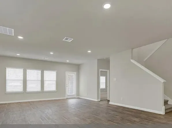 115 Bethpage Dr, San Marcos, TX 78666