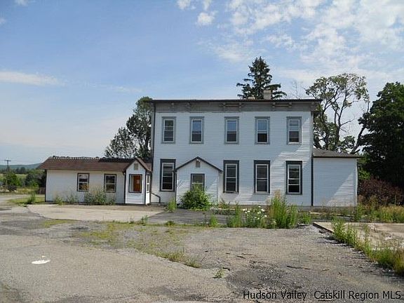 3rd image of 1 Mills Pl