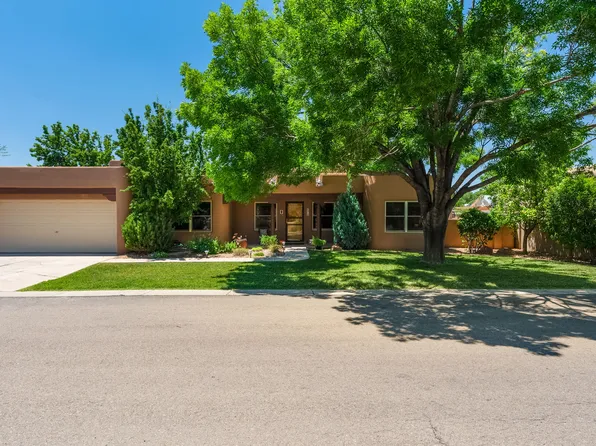 2516 Griegos Pl NW, Albuquerque, NM 87107