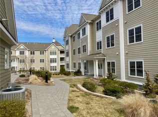 77 Sunset Ln UNIT 231, Ridgefield, CT 06877