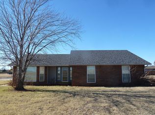 1406 Mallard Way, Cordell, OK 73632