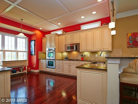 5th image of 15205 Brier Creek Dr