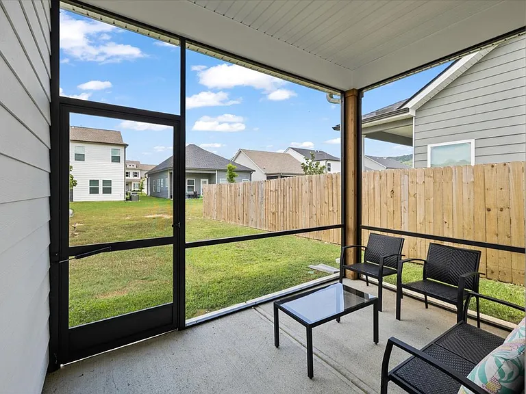 2093 Firelight Way — Photo 32