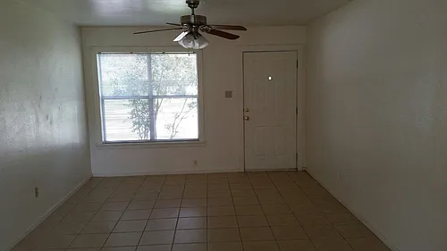 723 Hogan Dr Photo 1