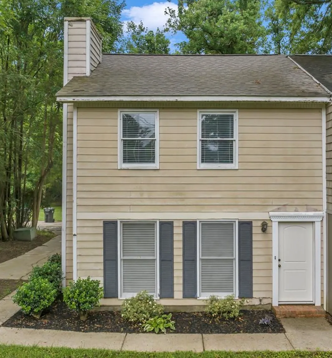 5200 Forsyth Road — Photo 1