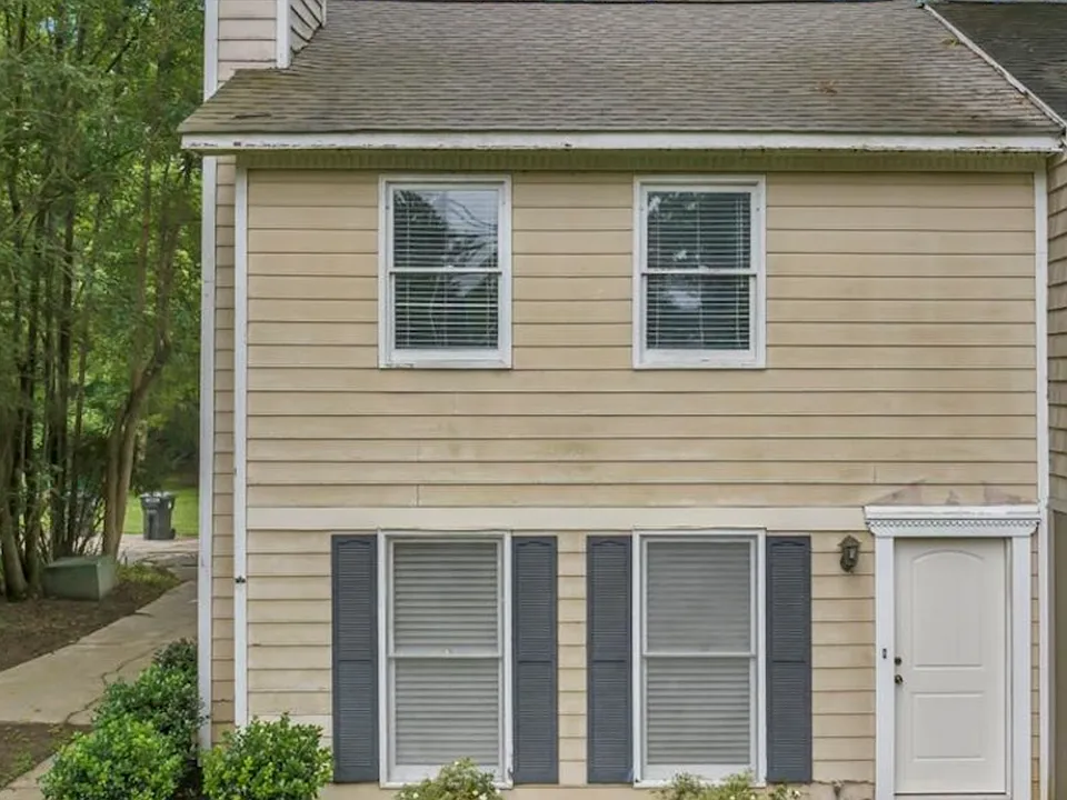 5200 Forsyth Rd