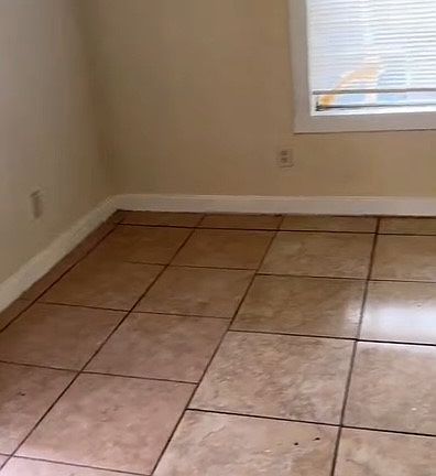 3rd image of 118 Norton St