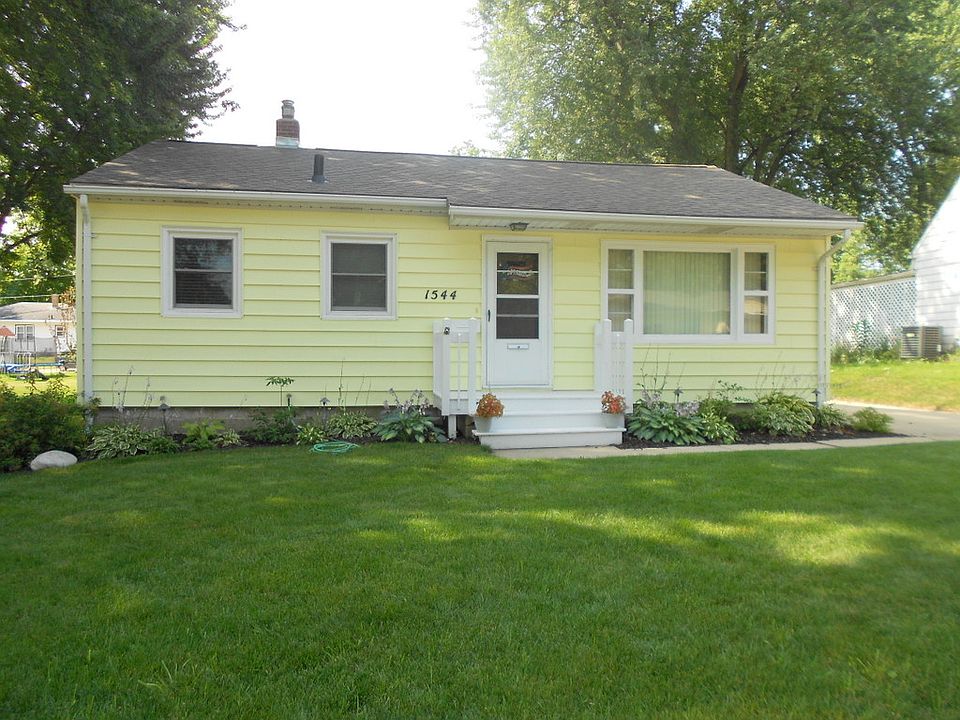 1st image of 1544 Glenny Ave