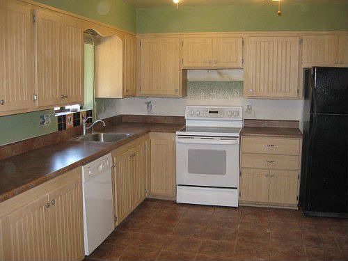 3rd image of 638 N 97th Pl