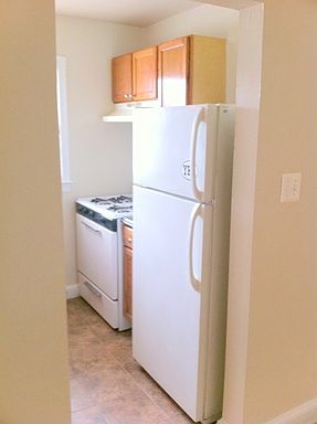 4th image of 5717 Washington Blvd APT 4